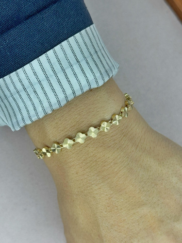 Pulseira Trevos Maciços 6 Mm Ouro 18k 750 Comprimento 17 Cm Cor Dourado Diâmetro 6