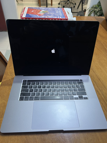 Apple Macbook Pro A2141 16 I7 16gb 512gb Gris Espacial (Usado)