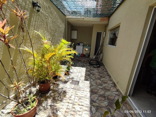 Townhouse En Venta Ubicado En Pozo De La Esmeralda San Diego Gm