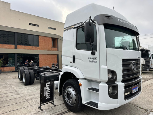 Vw 24-280 Constellation 2020 6x2 Leito Teto Alto Financia
