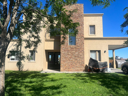 Casa En  Venta Y Alquiler El Canton Barrio Norte Con Pileta A La Laguna 1916