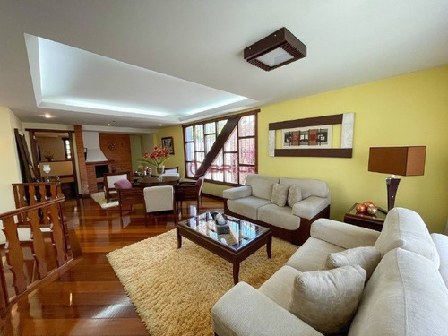 Imagem 2 de 30 de Casa Com 4 Suítes Na Tijuca- Teresópolis/rj. - Ca01931 - 70338103