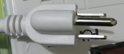 Multitoma Electrica Supresor De Picos 1800w 8 Tomas Salidas