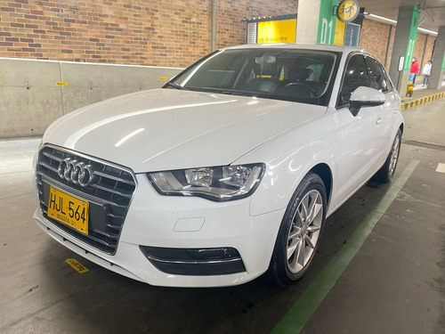 Imagen 4 de 25 de Audi A3 1.2 Turbo Hatchback 2014