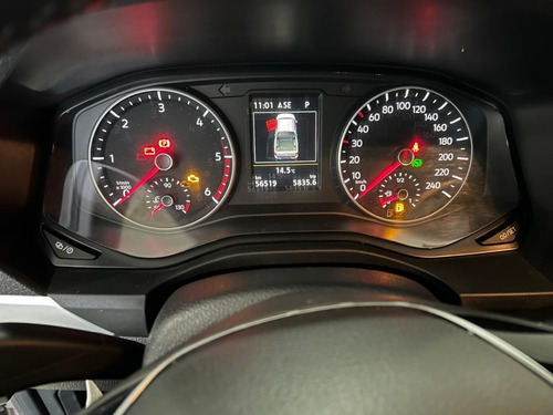 Imagen 15 de 25 de Volkswagen Amarok Highline V6 258 Cv Nd
