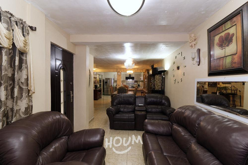 Imagen 7 de 29 de Casa En Hacienda La Silla, Guadalupe Con 2 Recámaras, 270 M², Id: 84896