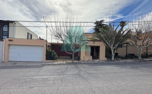 Casa En Renta Para Oficinas En Colonia Cuauhtemoc, Gusval