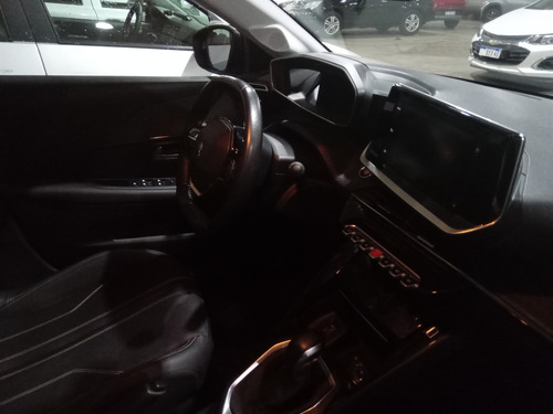 Peugeot 208 1.6 Feline Tiptronic
