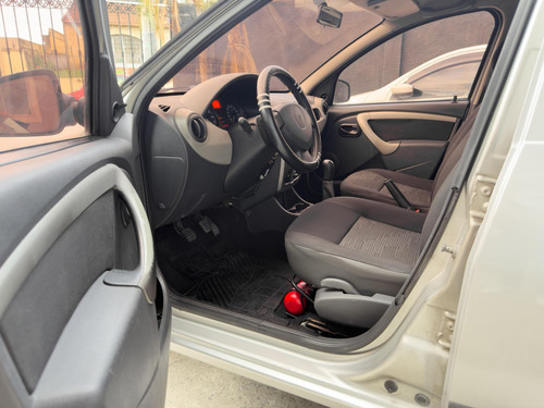Renault Sandero 1.6 EXPRESSION 8V FLEX 4P MANUAL