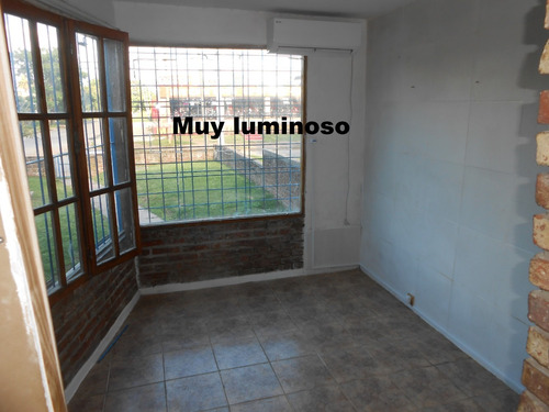 Luminoso Camino Cibils Y Samuel Lafone