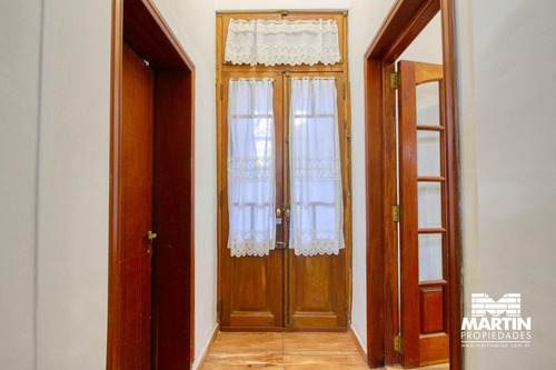 Casa En Venta 5 Amb Con Patio En Victoria