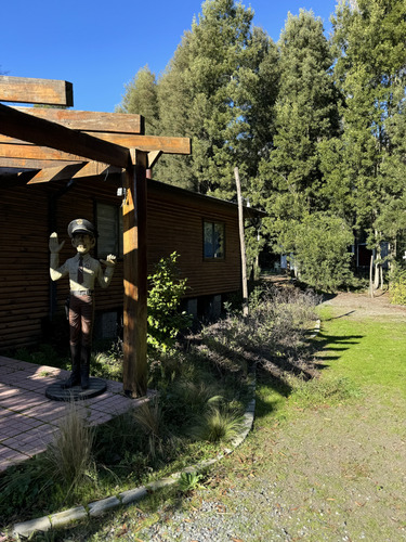 Se Vende Parcela Con Piscina, Jacuzzi, Quincho, Juegos
