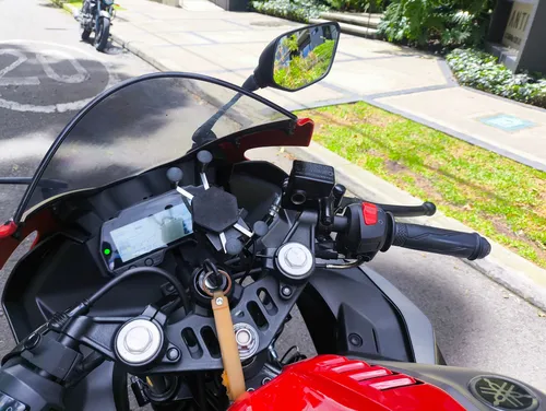 Yamaha R15 V3 2025