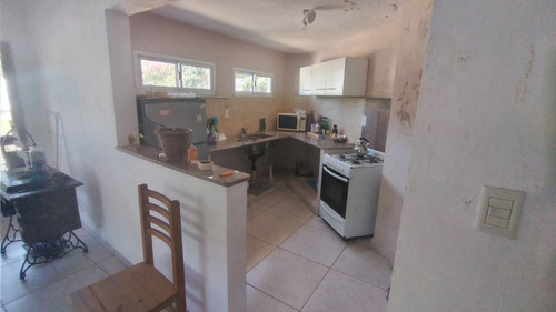 Imagen 12 de 22 de En Venta. Moderna Quinta Barrio Real De Junin, Provincia De Buenos Aires. Calle Los Nardos