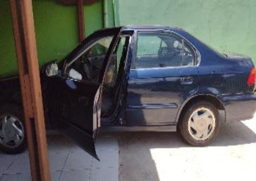 Imagem 3 de 3 de Honda Civic 1.6