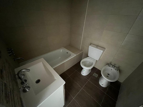 Departamento Monoambiente A La Venta En Sarandi