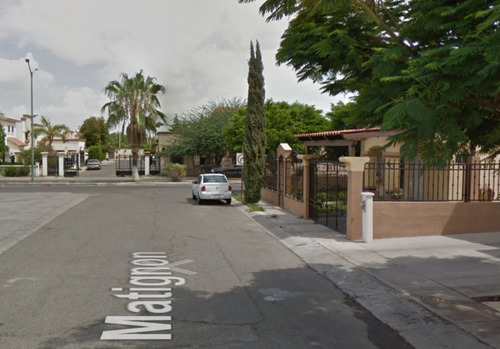Casa En Venta De Remate Bancario Matignon, Montecarlo, 83288 Hermosillo, Son. -jcbb2