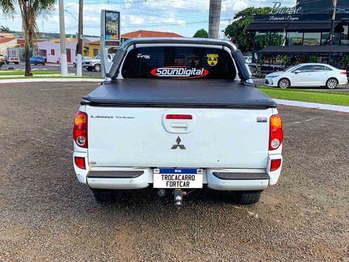 Imagem 5 de 11 de Mitsubishi L200 Triton 3.5 2013