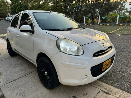 Nissan March 1.6 Active