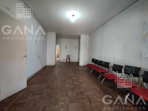 Casa En Venta A Mts Del Shopping Del Siglo - Ideal Inversores.