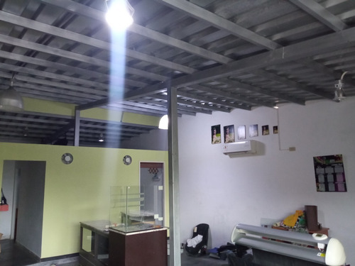 Imagen 6 de 8 de Alquilo Local Comercial En Los Guayos Paraparal