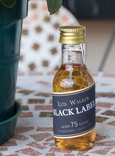 Botella Whisky Ideal Souvenir Totalmente Personalizado