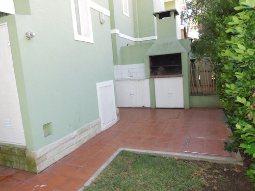 Imagen 11 de 11 de Triplex En Pinamar Zona Centro.