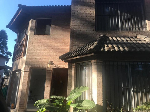Imagen 3 de 30 de Venta De Casa En Dos Plantas En Barrio Cerrado Sin Expensas