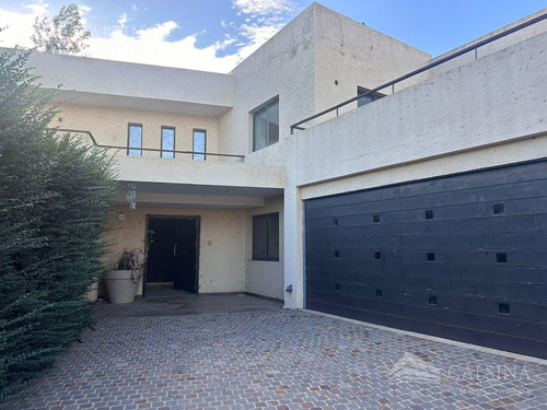 Casa En Venta San Isidro Villa Allende