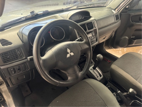 Mitsubishi Pajero TR4 2.0 4X4 16V 140CV FLEX 4P AUTOMÁTICO