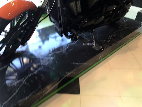 Imagen 10 de 20 de Kawasaki Vulcan 900 Custom 2022 0km Naranja