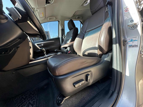 Toyota SW4 2.8 Srx 177cv 4x4 7as At