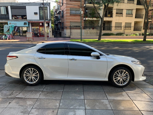 Toyota Camry 3.5 V6 At.