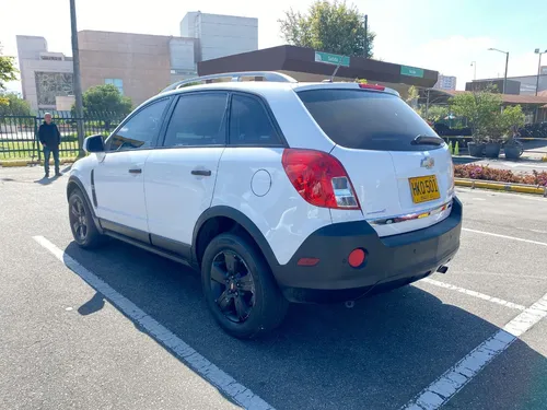 Chevrolet Captiva 2.4 Sport 182 hp