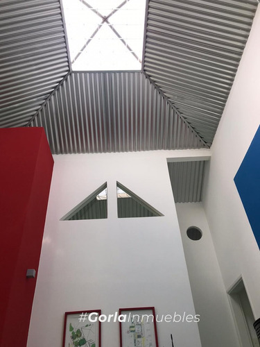 Venta Casa Quinta 1 Has Parque 4 Dorm. 3 Baños - Lobos