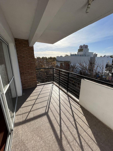 Imagen 16 de 18 de Departamento De Un Dormitorio - Zona Bella Vista, Rosario - Balcón Terraza - 60,78 M2