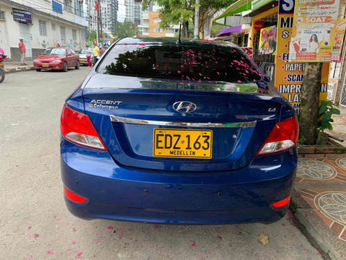 Hyundai Accent 2017 1.6 Premium Automática