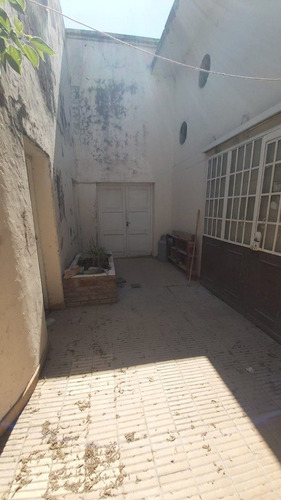 Imagen 5 de 14 de B° San Martin - Galpon Con Vivienda - Cordoba