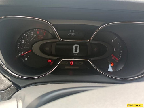 Imagen 16 de 25 de Renault Capture Zen 1.6