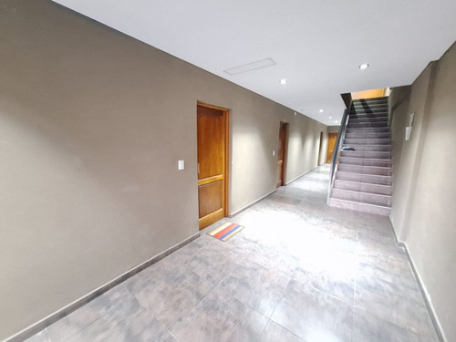 Vende Departamento Monoambiente Padua Pileta
