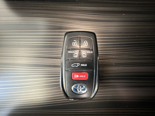 Toyota Sienna 3.5 Limited At