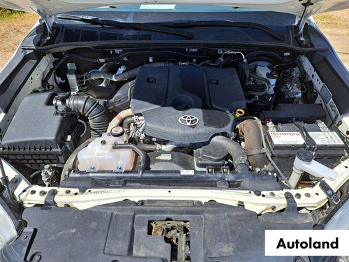 Imagen 9 de 18 de Toyota Hilux 4x4 Diesel Dx 2.4 2021 Impecable! - Autoland