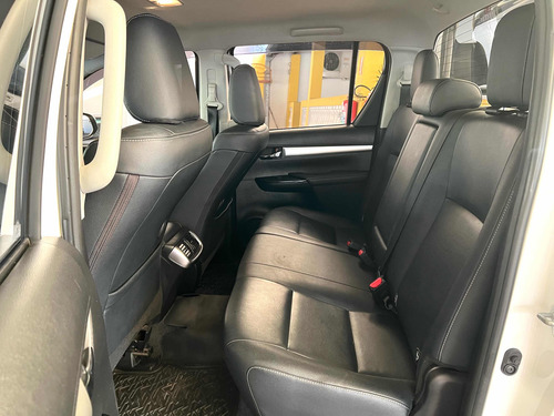 Toyota Hilux 2.8 Tdi Srv Cab. Dupla 4x4 Aut. 4p