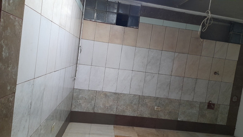 Local Comercial En Venta La Delicia