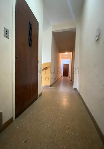 Venta Galpón/depósito-paternal-300m2-uso Mixtura 3-polo Audiovisual Apto Crédito