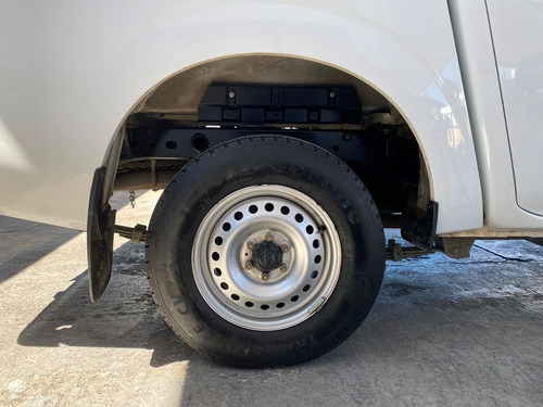 Nissan NP300 2.5 Doble Cabina S Pack Seg Mt
