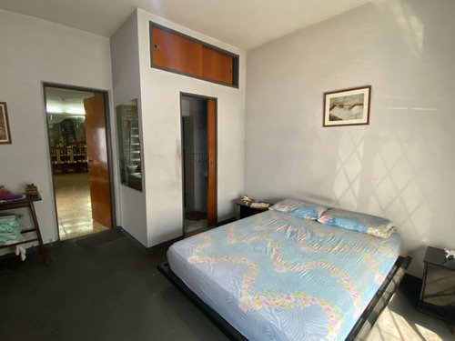 Imagen 9 de 30 de Casa Sobre Lote Propio Con Patio Y Terraza!