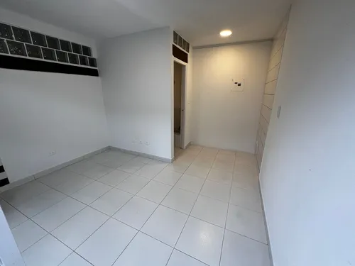 Local En Arriendo En San Jose/pereira (279057940).