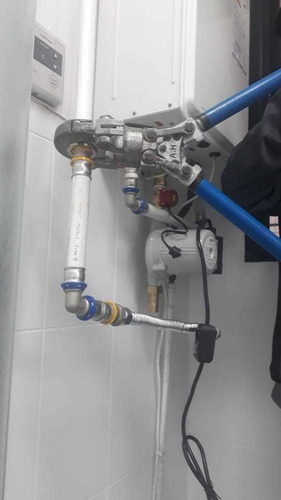 Imagem 4 de 5 de Assistência Técnica Autorizada Em Aquecedores Komeco, Rinnai