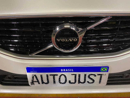 Volvo V40 T5 Rdesign